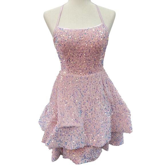 NWT Light Pink Halter Scoop Neck Sequin Short Dress - Picture 1 of 14